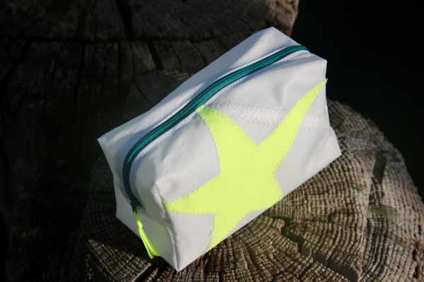 Segeltuch Kosmetiktasche eckig mit Stern in gelb